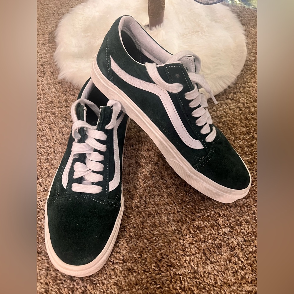 Vans Old Skool sneaker.